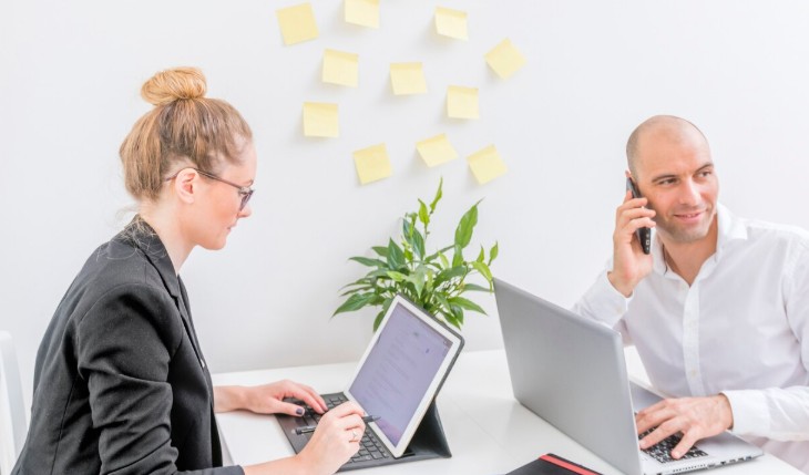 Qué son las adaptaciones laborales