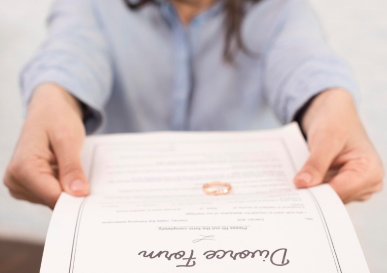 Certificado de excepcionalidad: qué es y cuándo solicitarlo en Barcelona